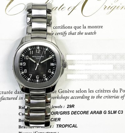 Patek Philippe Aquanaut Stainless Steel Grey Dial 5167a-001