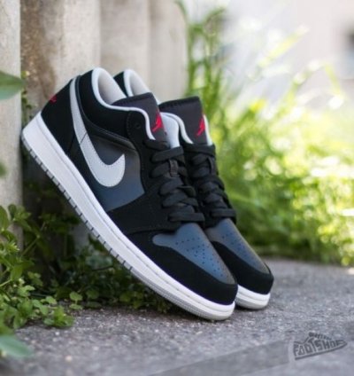 Nike Air Jordan 1 Low Black Wolf Grey Basketball Sneakers