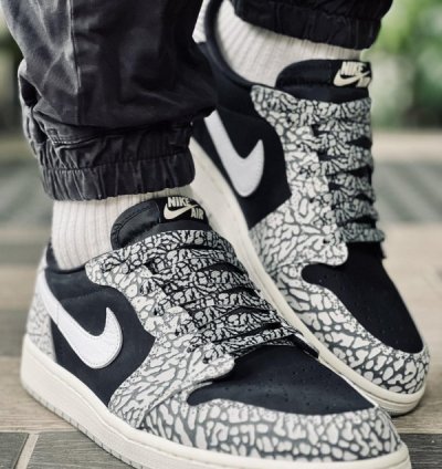 Nike Air Jordan 1 Low Elephant Print Basketball Sneakers
