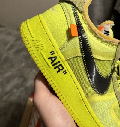 Off White
