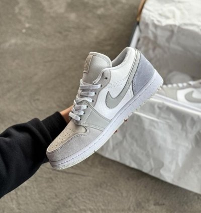 Nike Air Jordan 1 Low Paris Basketball Sneakers