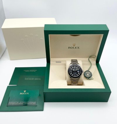 Rolex Yacht-master 42 Black 226627 01 2025