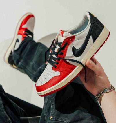 Nike Air Jordan 1 Low Trophy Room Basketball Sneakers Semi Ua