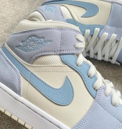 Nike Air Jordan 1 Mid Celestine Blue