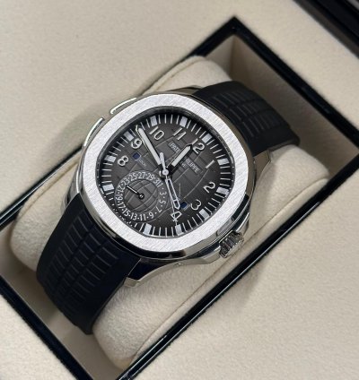 Patek Philippe Aquanaut Travel Time