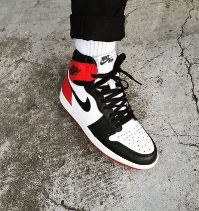 Nike Air Jordan 1 Red Toe Basketball Sneakers Semi Ua