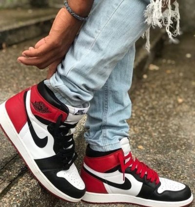 Nike Air Jordan 1 Red Toe Basketball Sneakers Semi Ua