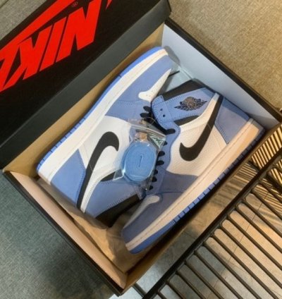 Nike Air Jordan 1 University Blue Basketball Sneakers Semi Ua