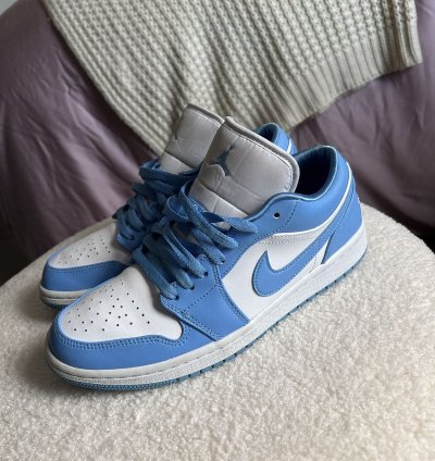 Unc Wmns Air Jordan 1s