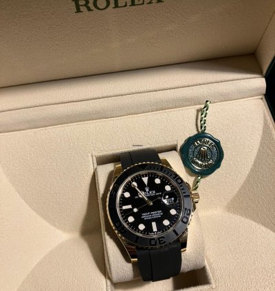 Rolex Yacht-master 42 Full Set Date In 12 2023