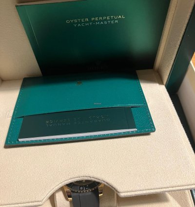 Rolex Yacht-master 42 Full Set Date In 12 2023