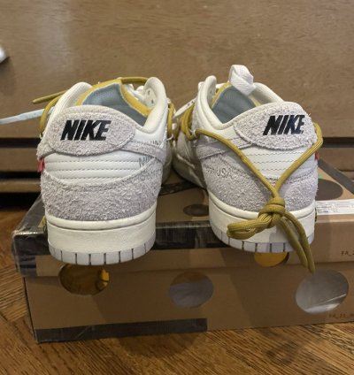Off White Nike Dunk Low Lot 37