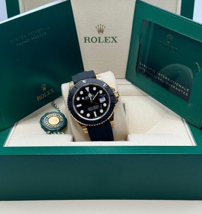 Rolex Yacht-master 42 New 2023 Yellow Gold Oysterflex Rubber Strap 18kt 226658
