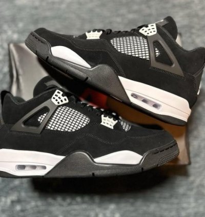 Nike Air Jordan 4 Black White Thunder Basketball Sneakers