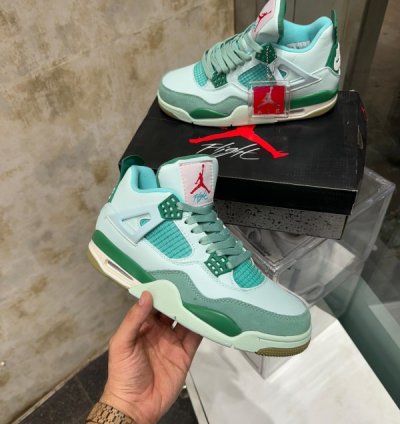 Nike Air Jordan 4 First Class Basketball Sneakers