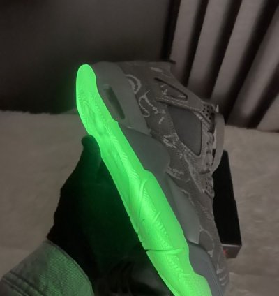 Nike Air Jordan 4 Kaws Basketball Sneakers