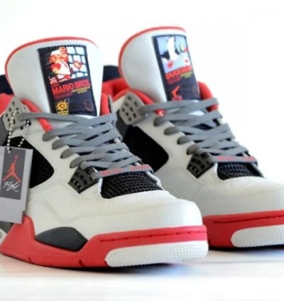 Nike Air Jordan 4 Nes Bred Basketball Sneakers