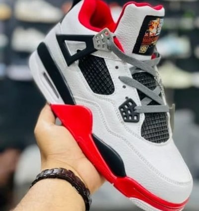 Nike Air Jordan 4 Nes Bred Basketball Sneakers