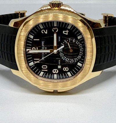 Patek Philippe Aquanaut Travel Time Aquanaut Rose Gold 18kt 5164r