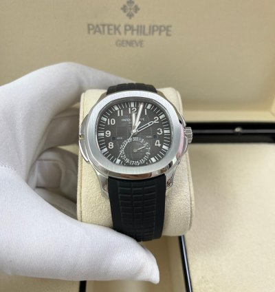 Patek Philippe Aquanaut Travel Time Black Dial 5164a-001