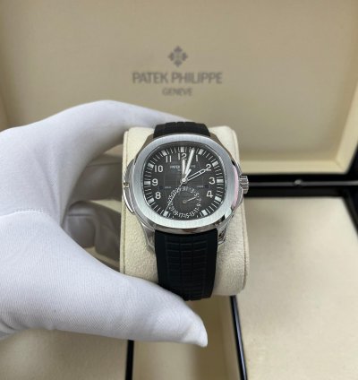 Patek Philippe Aquanaut Travel Time Black Dial 5164a-001