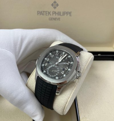 Patek Philippe Aquanaut Travel Time Black Dial 5164a-001