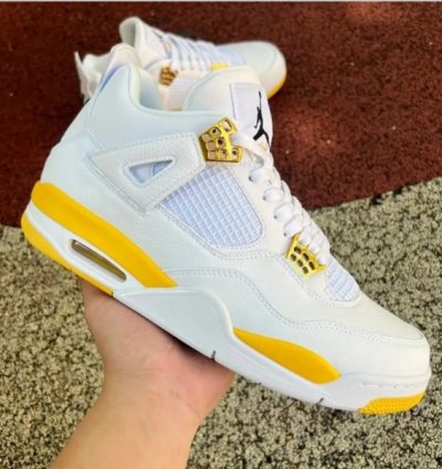 Nike Air Jordan 4 Vivid Sulfur Basketball Sneakers