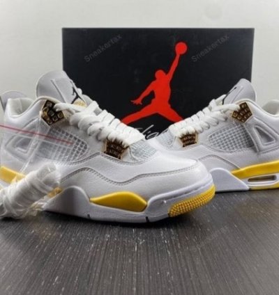 Nike Air Jordan 4 Vivid Sulfur Basketball Sneakers