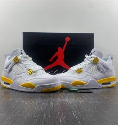 Nike Air Jordan 4 Vivid Sulfur Basketball Sneakers