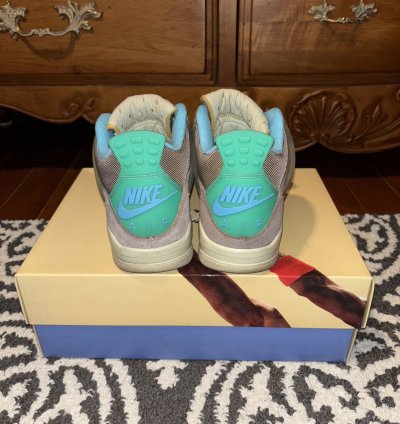 Union La Air Jordan 4 Taupe Haze