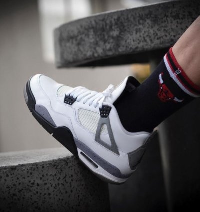 Nike Air Jordan 4 White Cement Basketball Sneakers Semi Ua