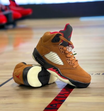 Nike Air Jordan 5 Archaeo Basketball Sneakers