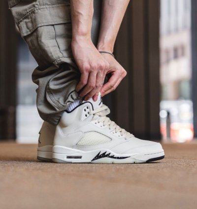 Nike Air Jordan 5 Se Sail Basketball Sneakers