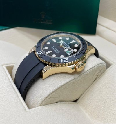 Rolex Yacht-master 42 New Yacht-master 42mm 226658 Yellow Gold Black Oysterflex Rubber Strap Strap