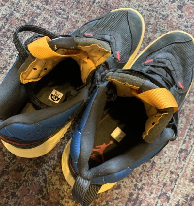 Union La Jordan Delta Mid Off Noir