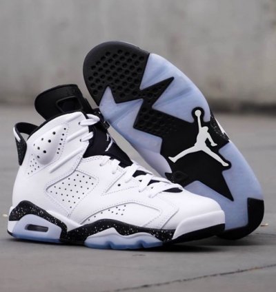 Nike Air Jordan 6 Reverse Oreo Basketball Sneakers