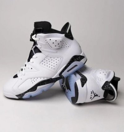 Nike Air Jordan 6 Reverse Oreo Basketball Sneakers