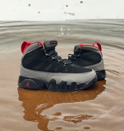 Nike Air Jordan 9 Charcoal Basketball Sneakers
