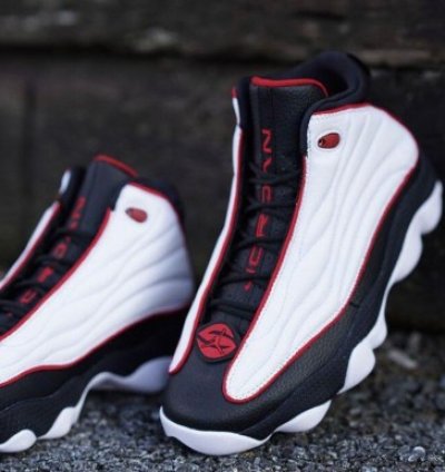 Nike Air Jordan Pro Strong Bred Basketball Sneakers