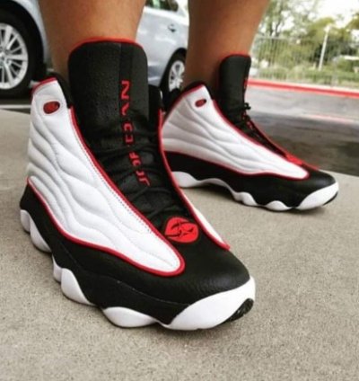 Nike Air Jordan Pro Strong Bred Basketball Sneakers