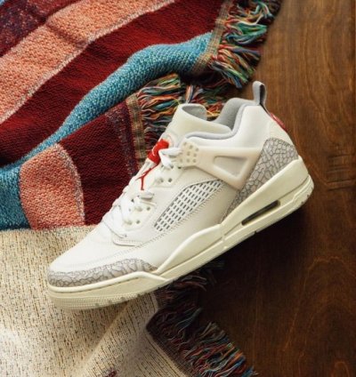 Nike Air Jordan Spizike Low Sail University Red Basketball Sneakers