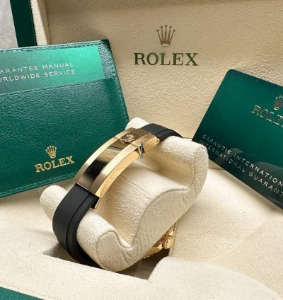 Rolex Yacht-master 42 Oysterflex Yellow Golf Unworn Full Set