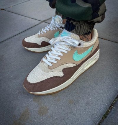 Nike Air Max 1 Crepe Hemp Basketball Sneakers