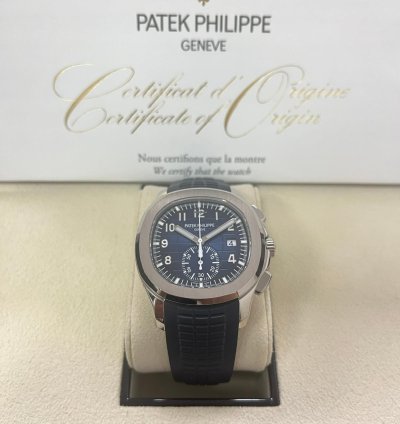 Patek Philippe Aquanaut White Gold Blue Dial 5968g-001