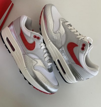 Nike Air Max 1 Premium Hot Sauce Running Shoes