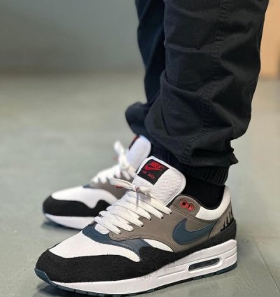 Nike Air Max 1 Prm Escape Running Shoes