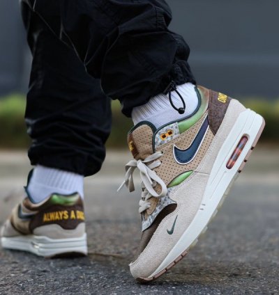 Nike Air Max 1 University Of Oregon Running Shoes