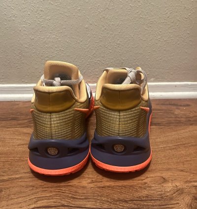 Unreleased Nike Kyrie Low 4 N7 Reverse Sample 2021
