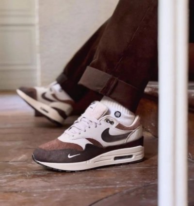 Nike Air Max 1 Velvet Brown Running Shoes
