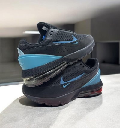 Nike Air Max 270 Black Laser Running Shoes